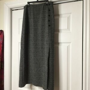 Bantry Bay weave skirt slimming